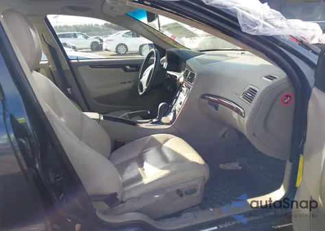 2008 Volvo S60 2.5T из США, поврежденный, VIN YV1RS592682675428